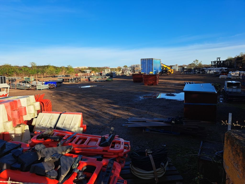 Property photo 3 of 3 Photo 5