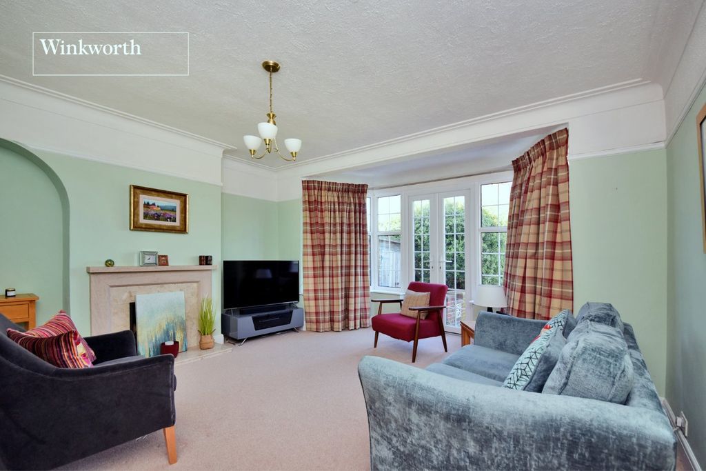 Property photo 2 of 16 Picture No. 04