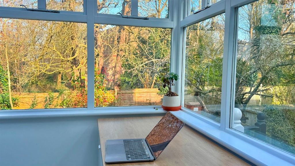 Property photo 2 of 13