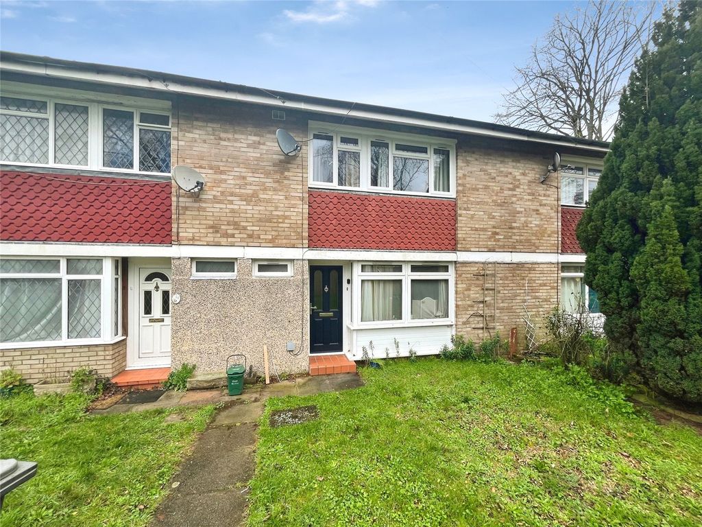 Property photo 1 of 8 External