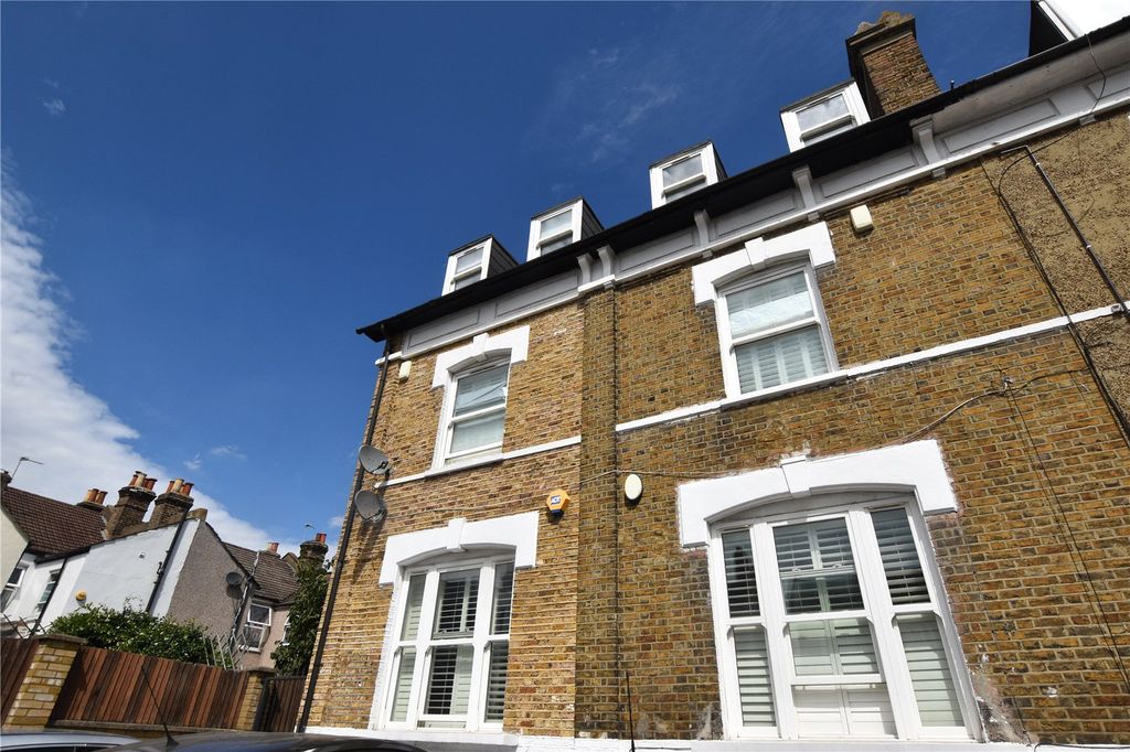 Property photo 1 of 11 Picture No. 21