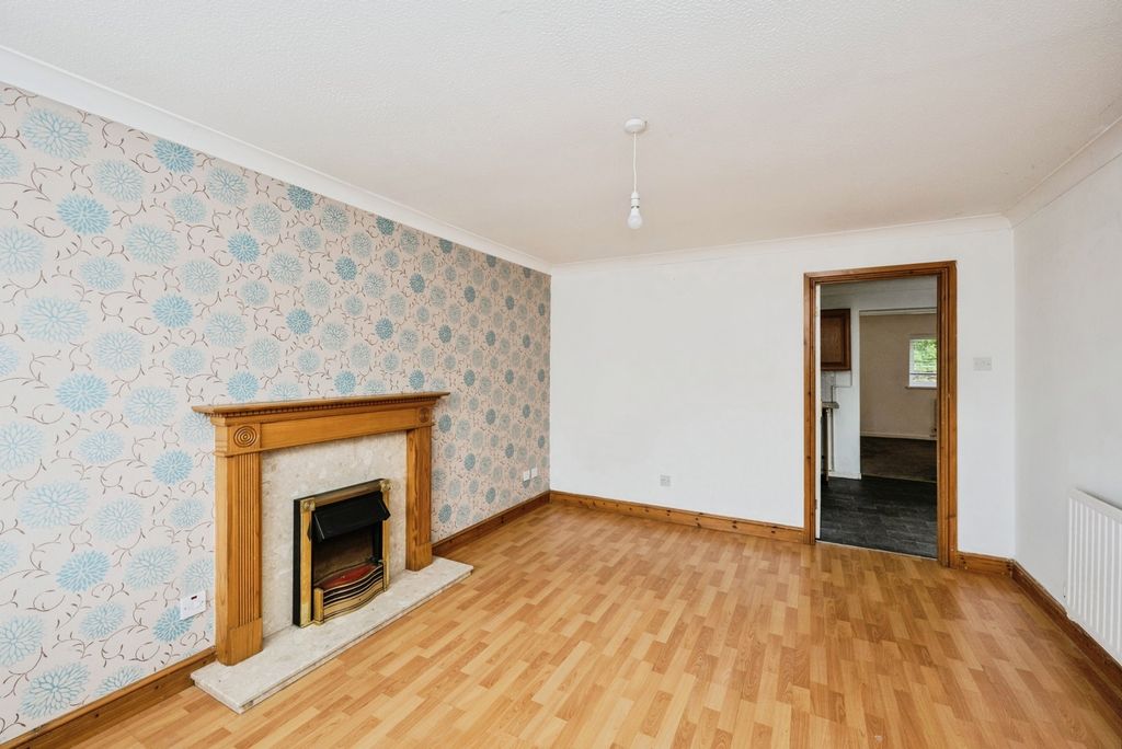 Property photo 2 of 20 Pbox-Img.Jpg