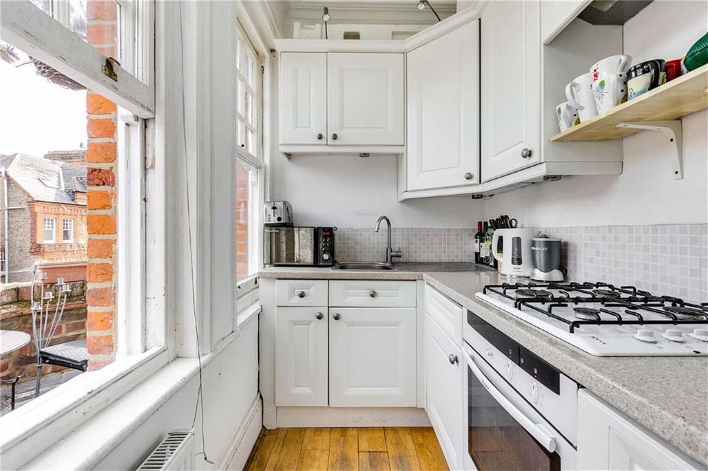 Property photo 3 of 6