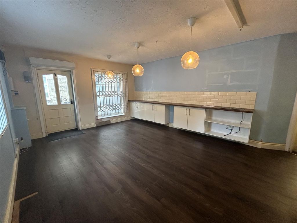 Property photo 3 of 13 Img_8155.Jpg