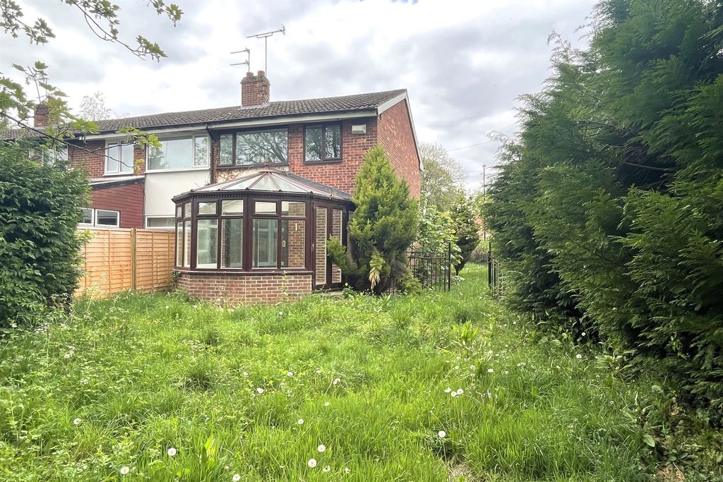 Property photo 3 of 15