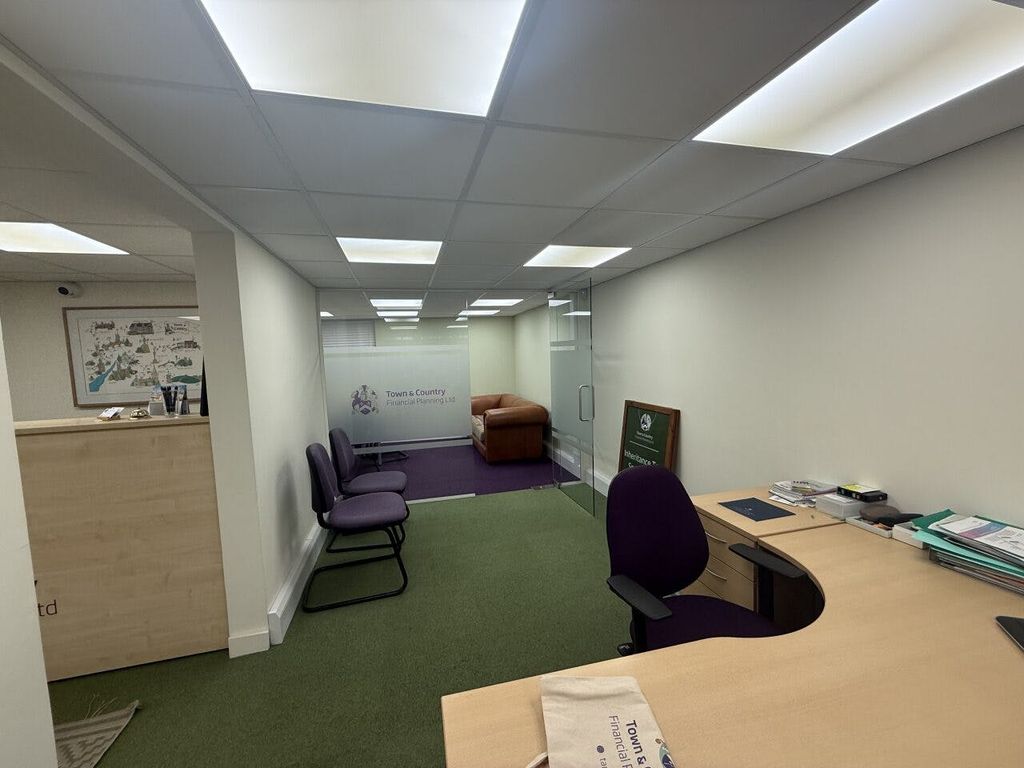 Property photo 3 of 11 616.Jpg