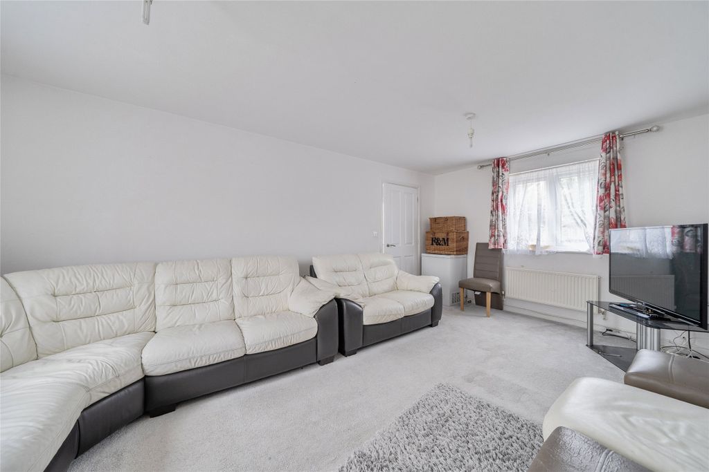 Property photo 2 of 18 Picture No. 07
