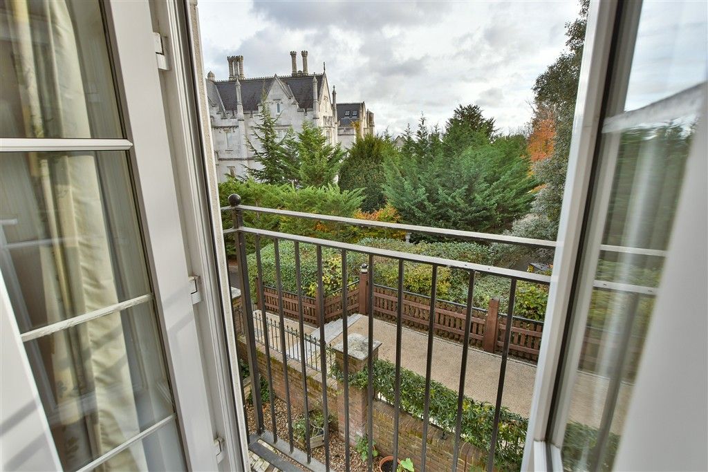 Property photo 3 of 14 Internal Lifestyle Photograph