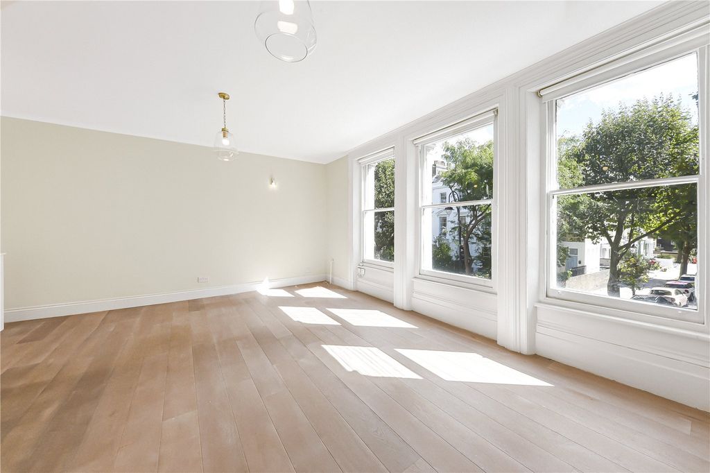 Property photo 3 of 10 Reception Room