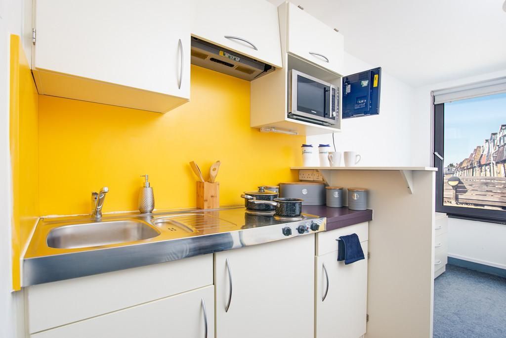 Property photo 1 of 37