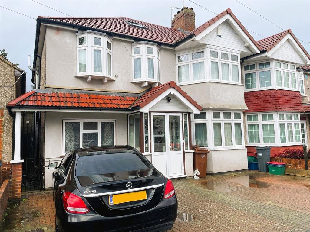Property photo 1 of 8 d16E6135-79F9-4E09-B6B9-cc0730832150.Jpeg