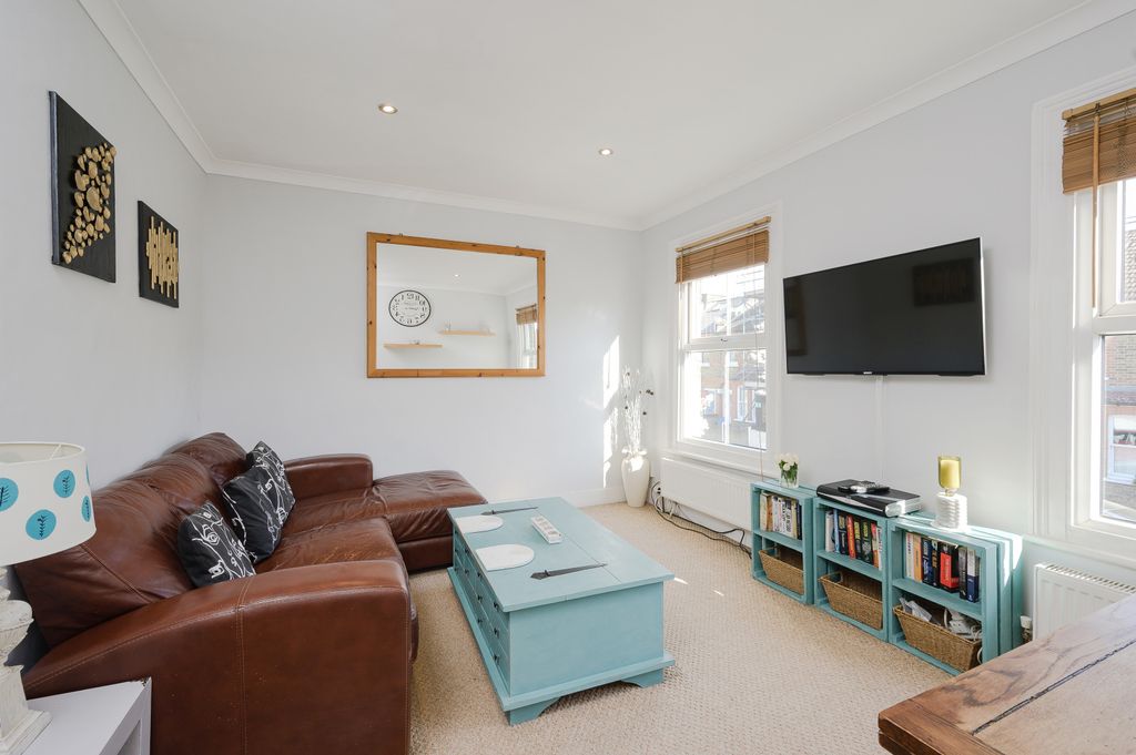 Property photo 2 of 13 Picture No. 01