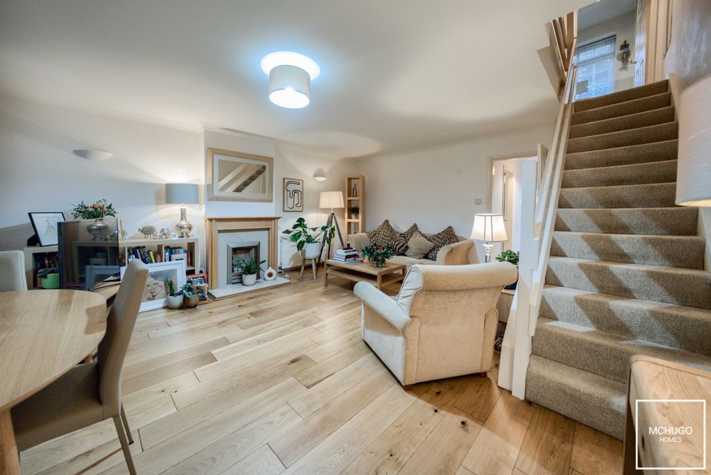 Property photo 2 of 12 Xt5A6760-Hdr(3)