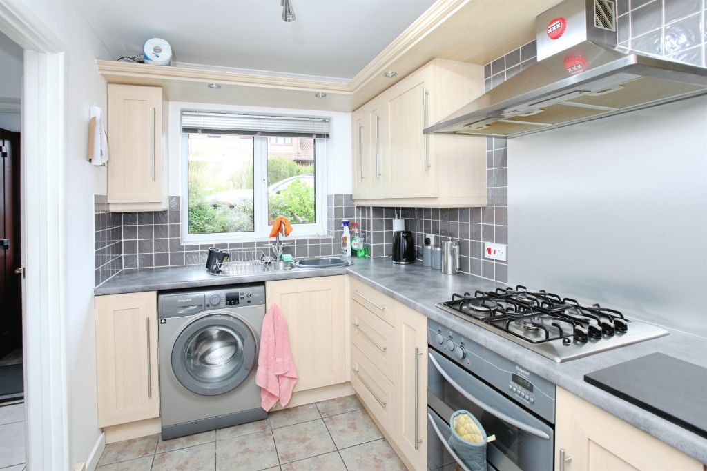 Property photo 3 of 21