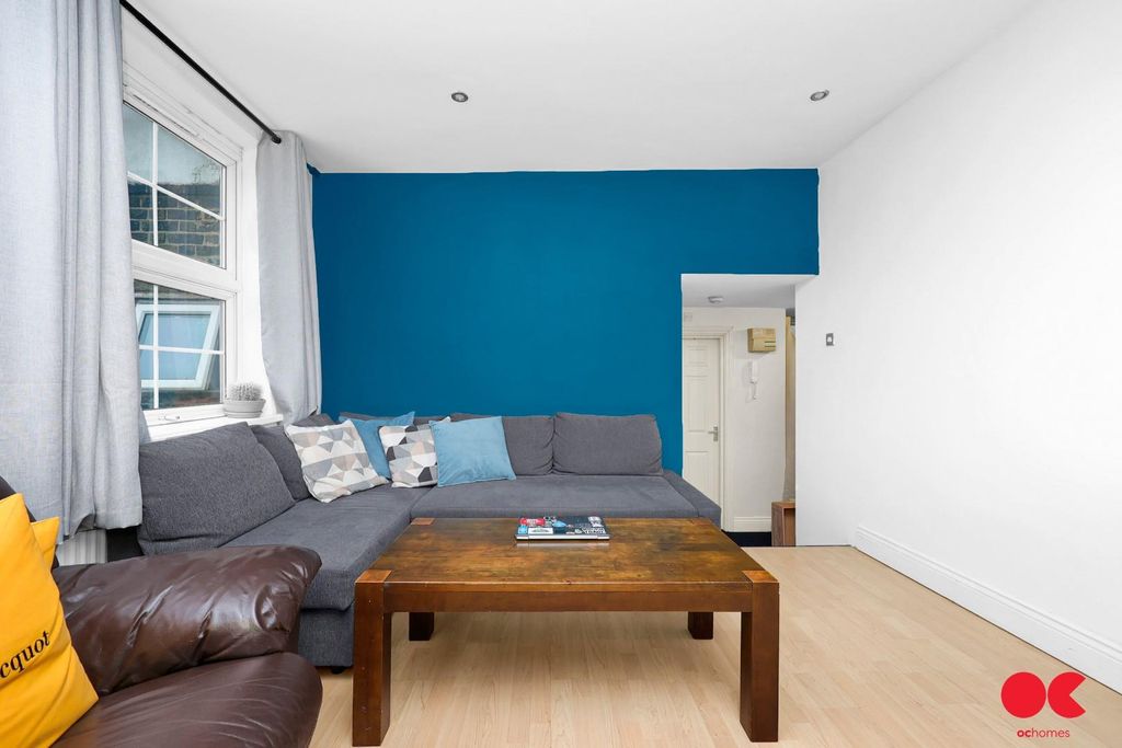Property photo 3 of 17 9S4A2035.Jpg