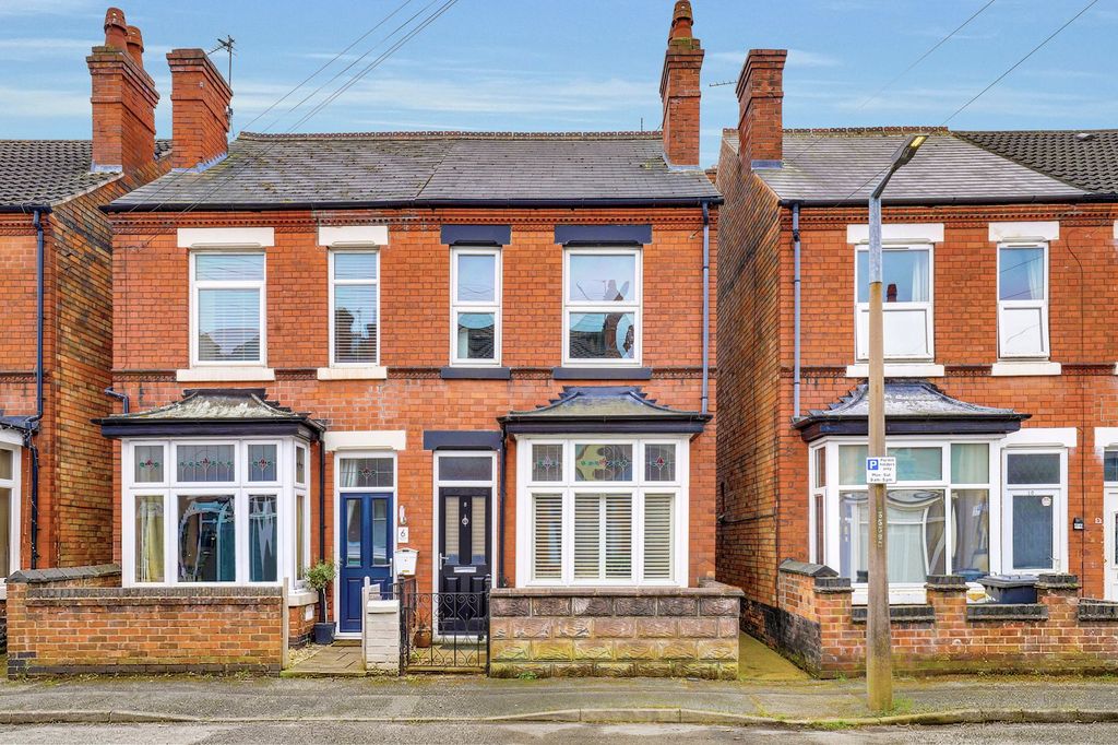 Property photo 1 of 14