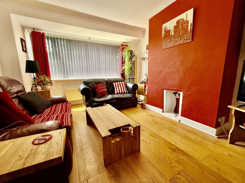 Property photo 2 of 12 Img_8824