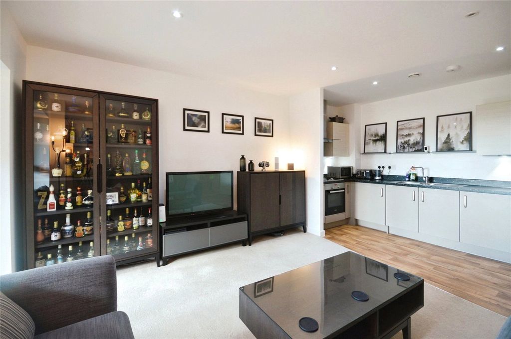 Property photo 3 of 10 Picture No. 03