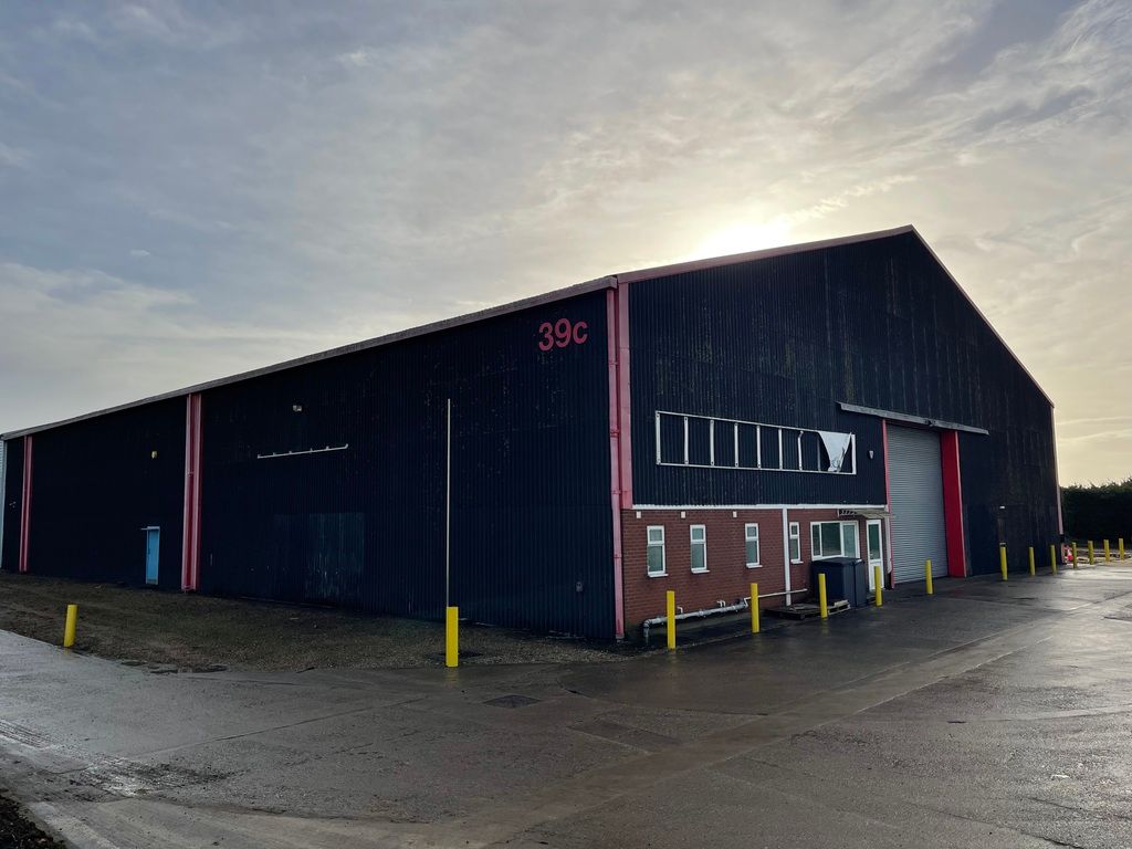 Property photo 3 of 5 Photo 2