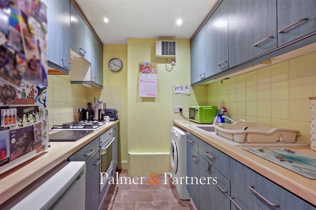 Property photo 3 of 9 Picture No. 04