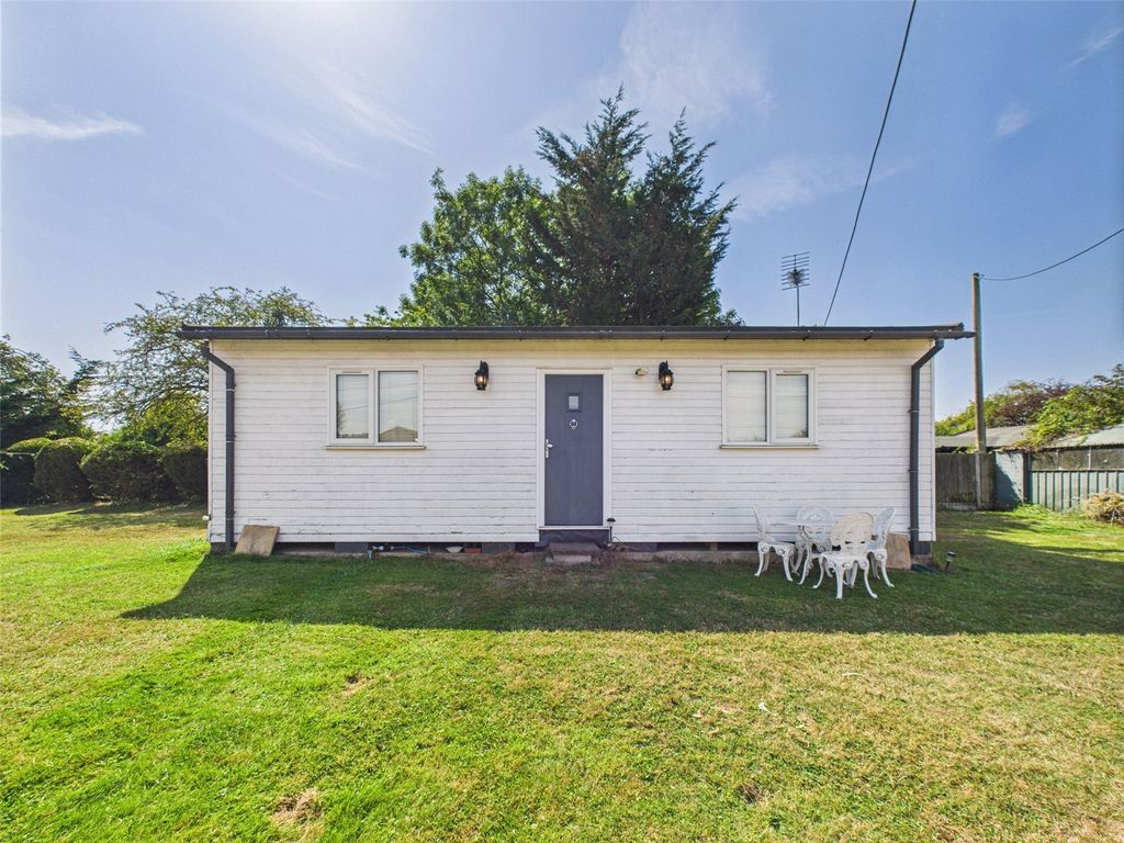 Property photo 1 of 11 Front