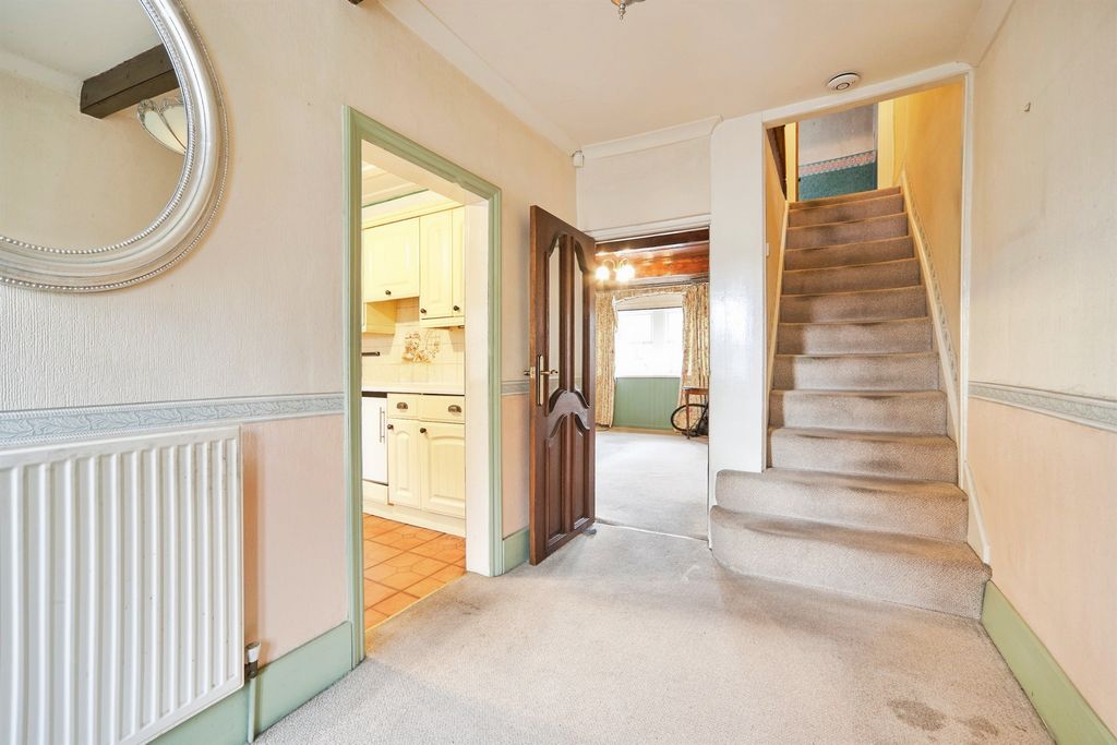 Property photo 2 of 15