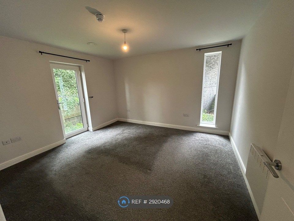 Property photo 2 of 4