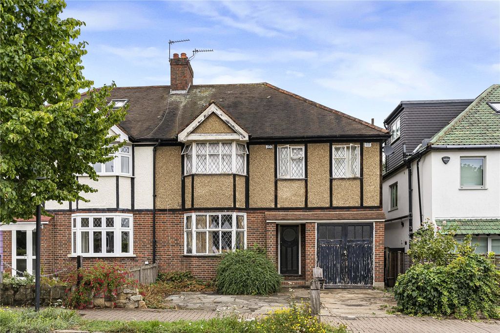 Property photo 2 of 15 Exterior