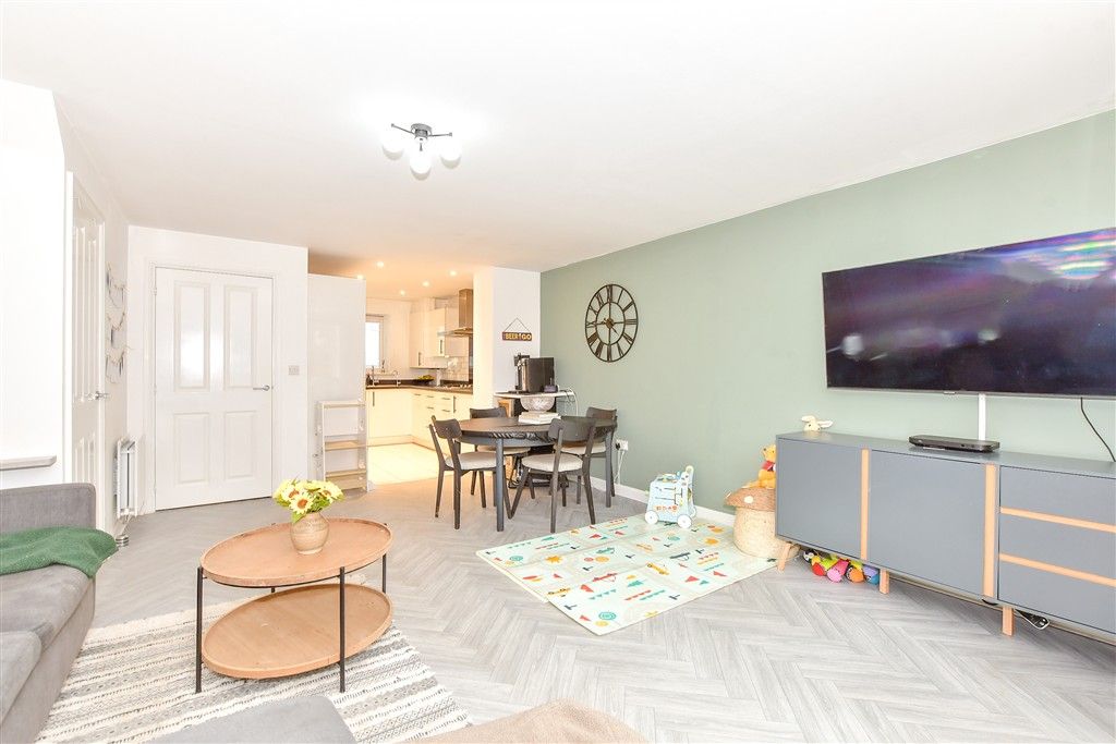 Property photo 1 of 14 Lounge/Dining Area