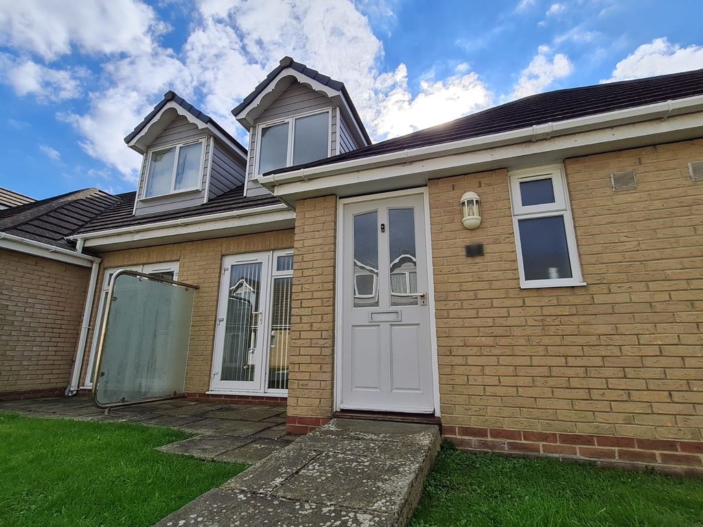 Property photo 3 of 21