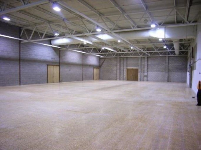 Property photo 1 of 9 Photo 7