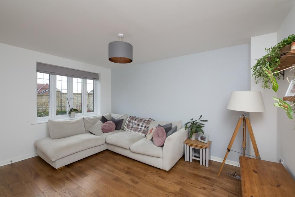 Property photo 2 of 15 3 Bay Gardens-7.Jpg