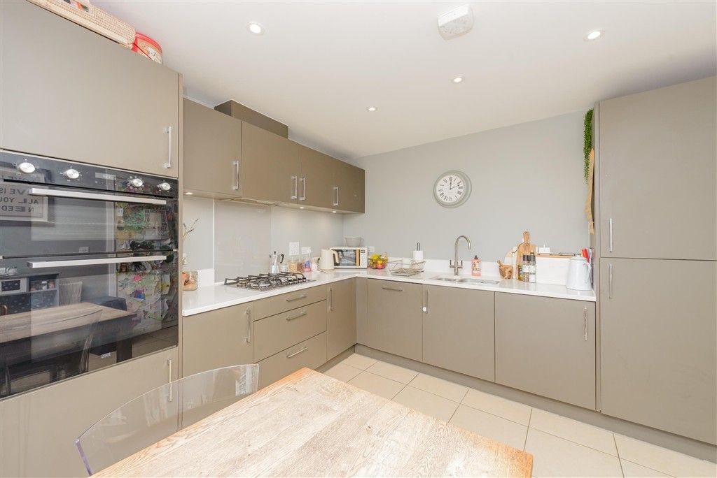 Property photo 2 of 14 Kitchen/Diner