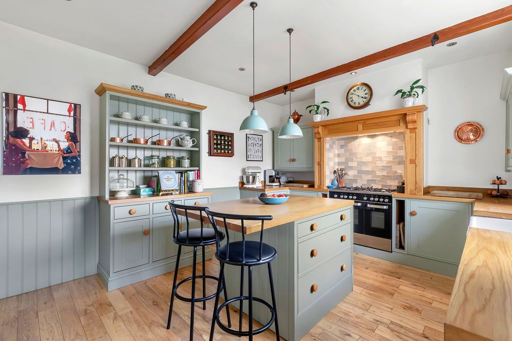 Additional image 10 of 4 bed semi-detached house for saleRyecroft, Harden BD16