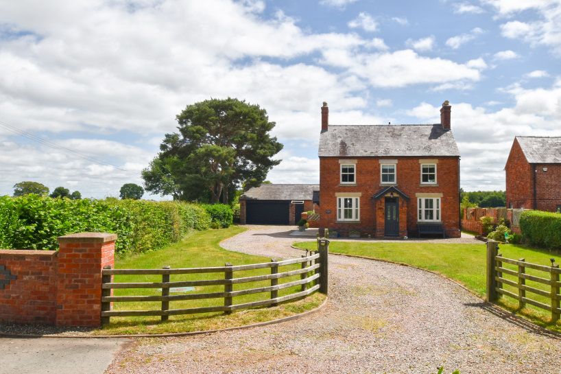 Property photo 1 of 39 Front 2