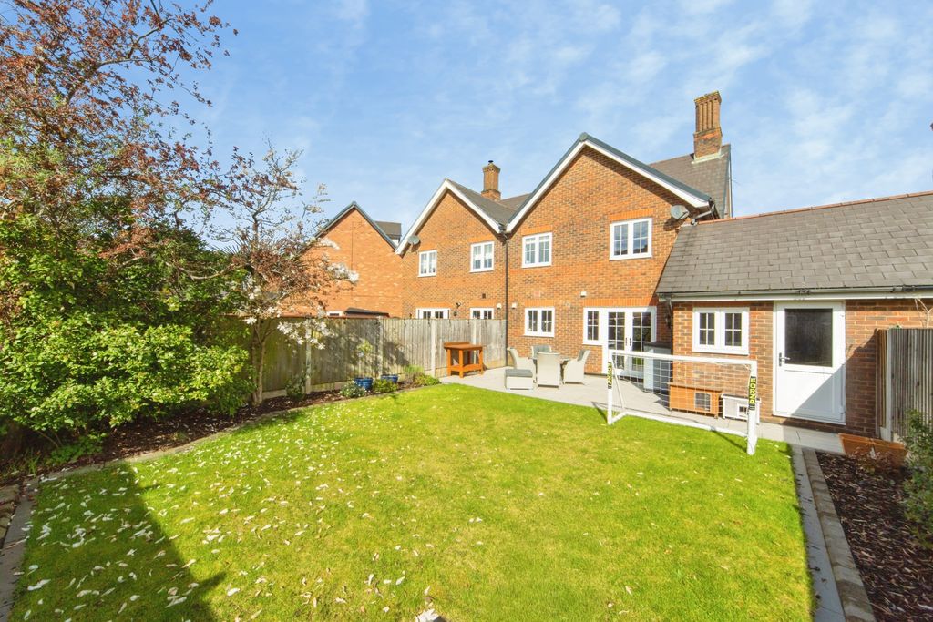 Additional image 21 of 3 bed semi-detached house for saleAusten Drive, Winwick, Warrington WA2