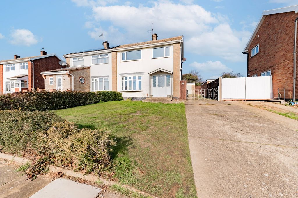 Property photo 1 of 20