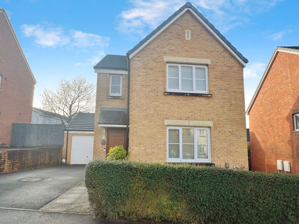 Property photo 1 of 24