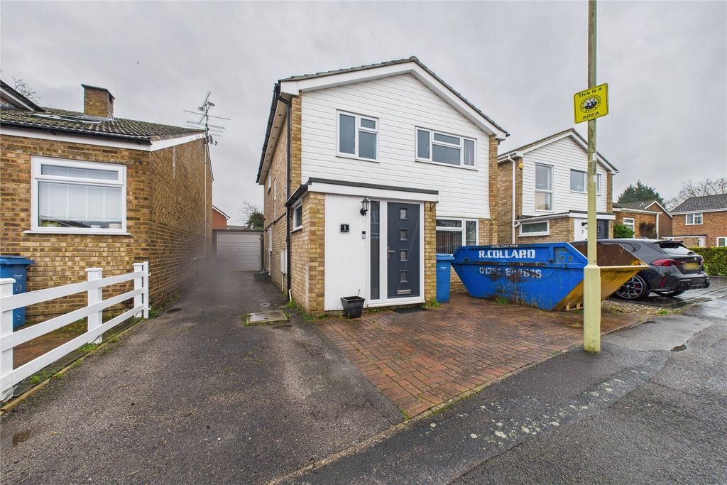 Property photo 1 of 9 Picture No. 11