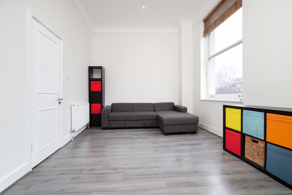 Property photo 2 of 11 Reception