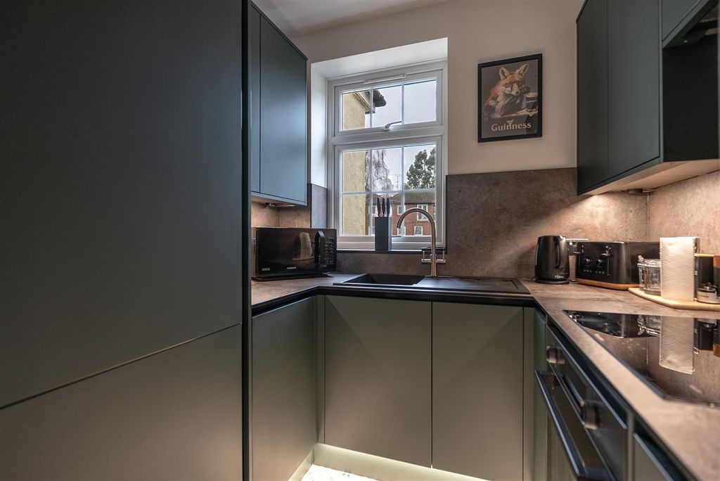 Property photo 3 of 15 Cedar Court-9.Jpg