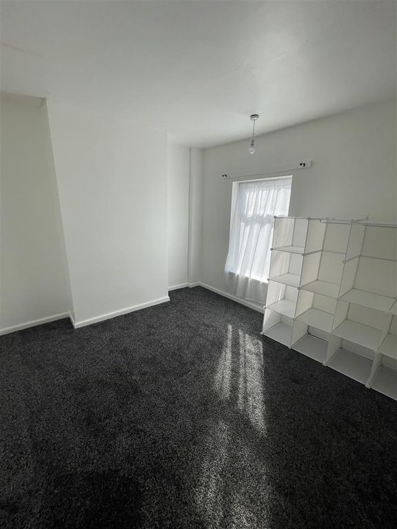 Property photo 3 of 10 Image00003.Jpeg