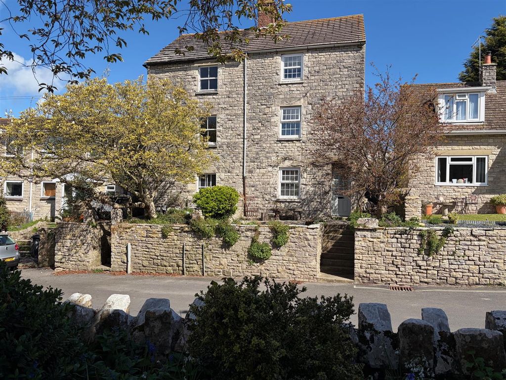 Property photo 1 of 30 4325 Windowcard.Jpeg