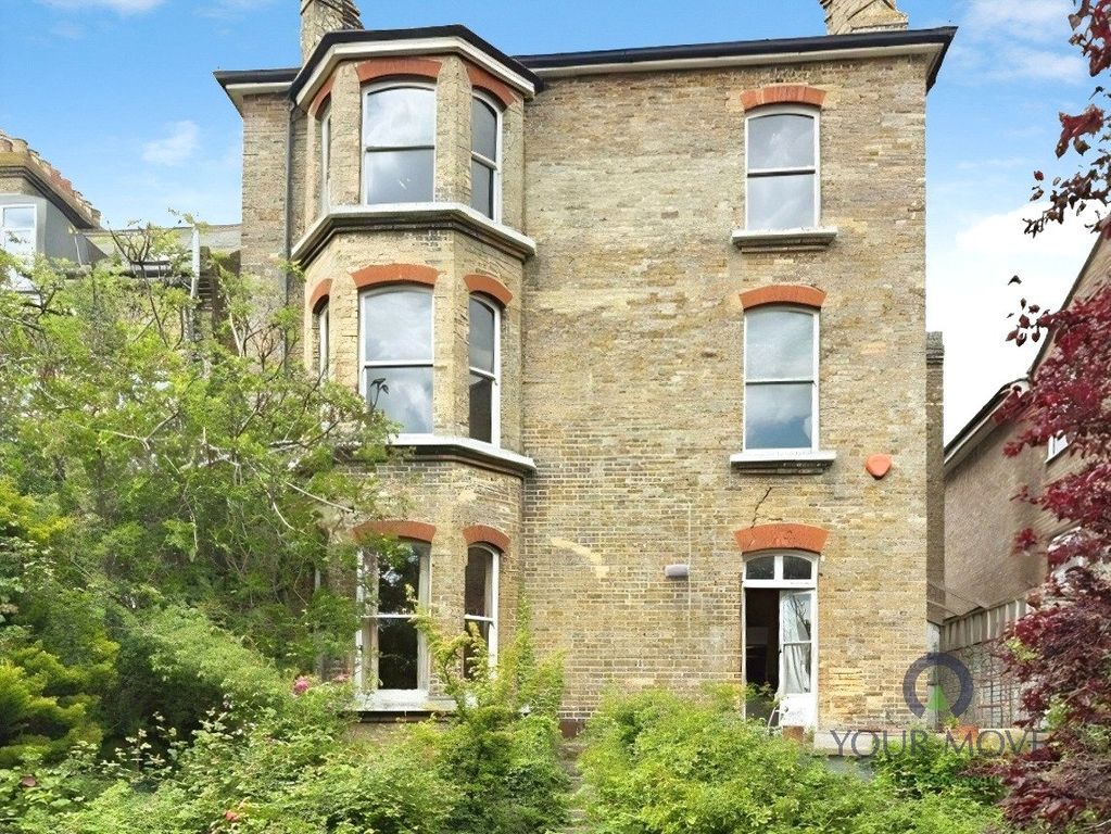 Property photo 2 of 20 Picture No. 05