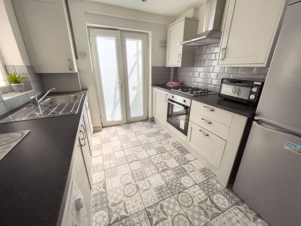 Property photo 3 of 11 Img_1520