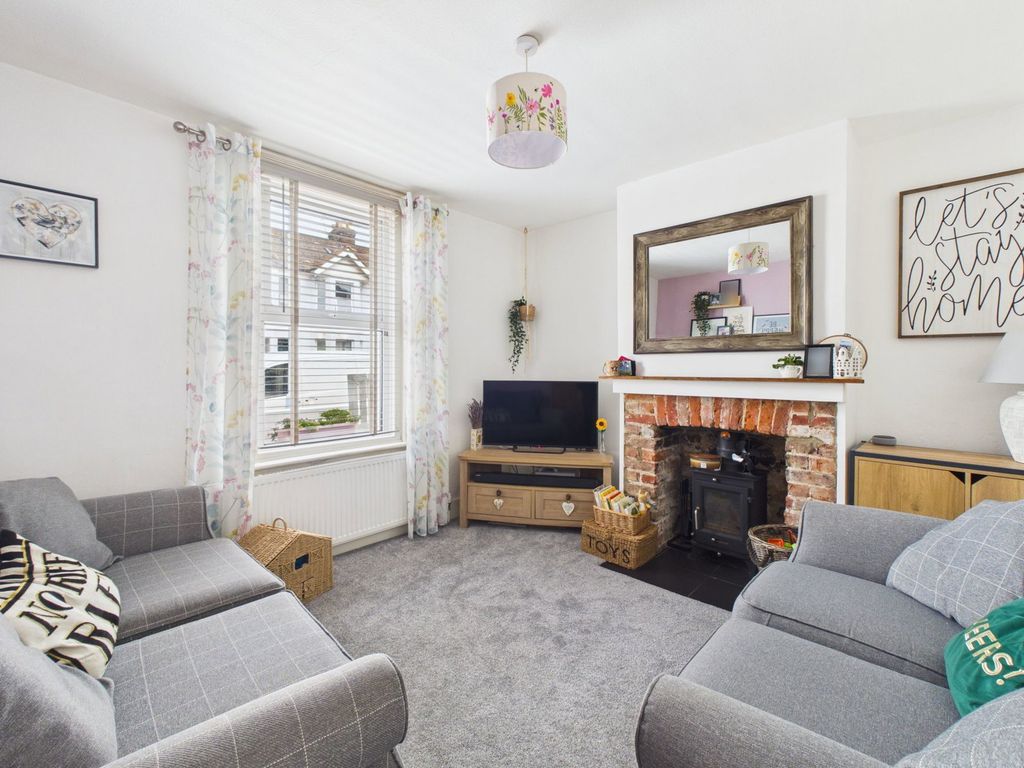 Property photo 2 of 16