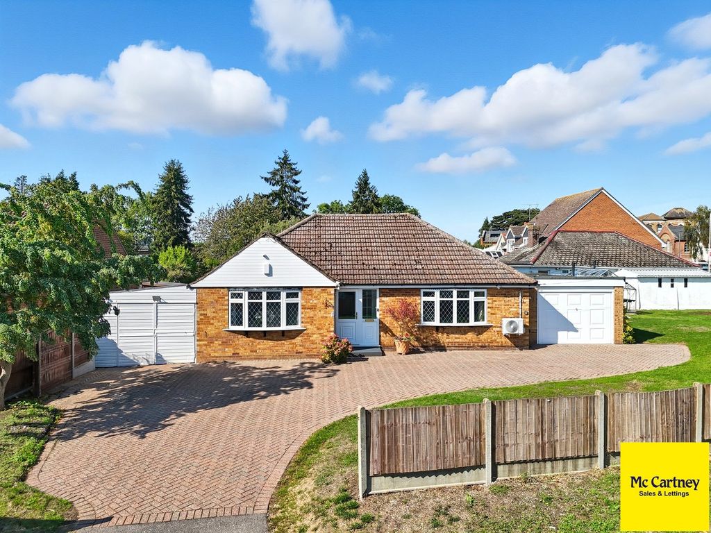 Property photo 1 of 42