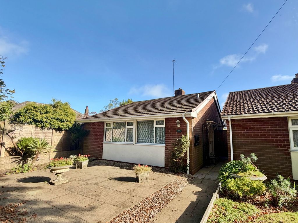 Property photo 1 of 11