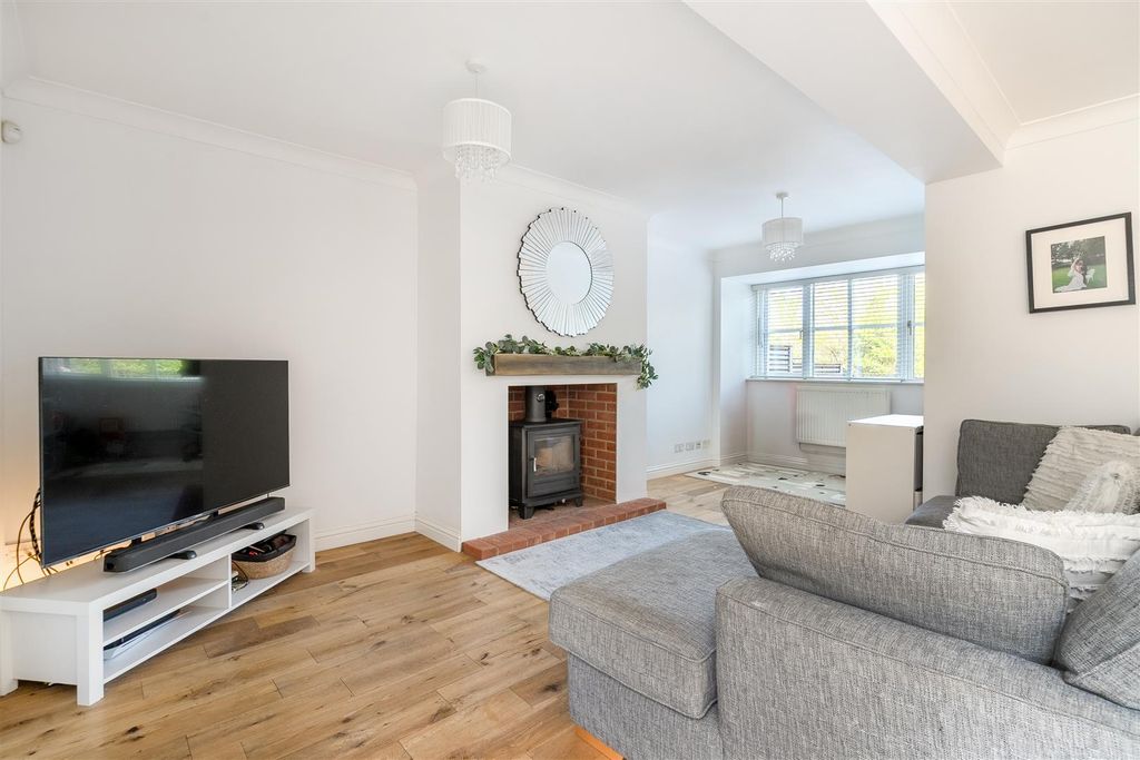 Property photo 2 of 22 Tradewinds, Whitstable