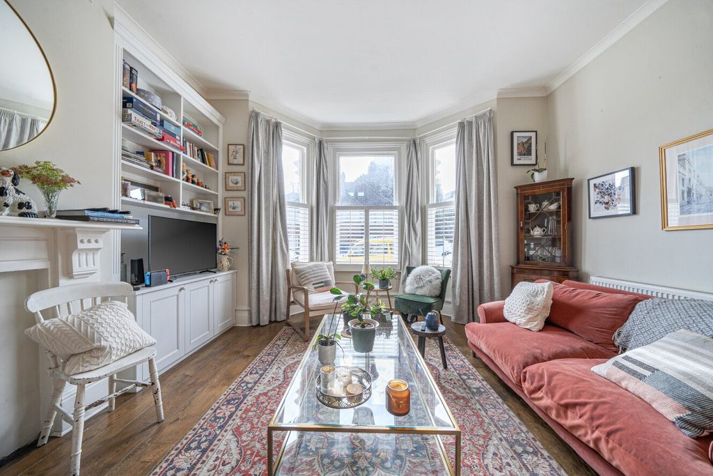 Property photo 2 of 14 Picture No. 12